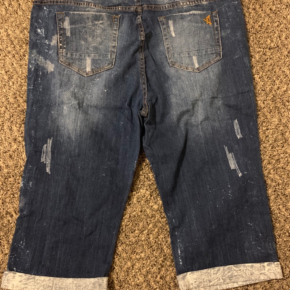 VIP Jeans - Picture 2 of 2